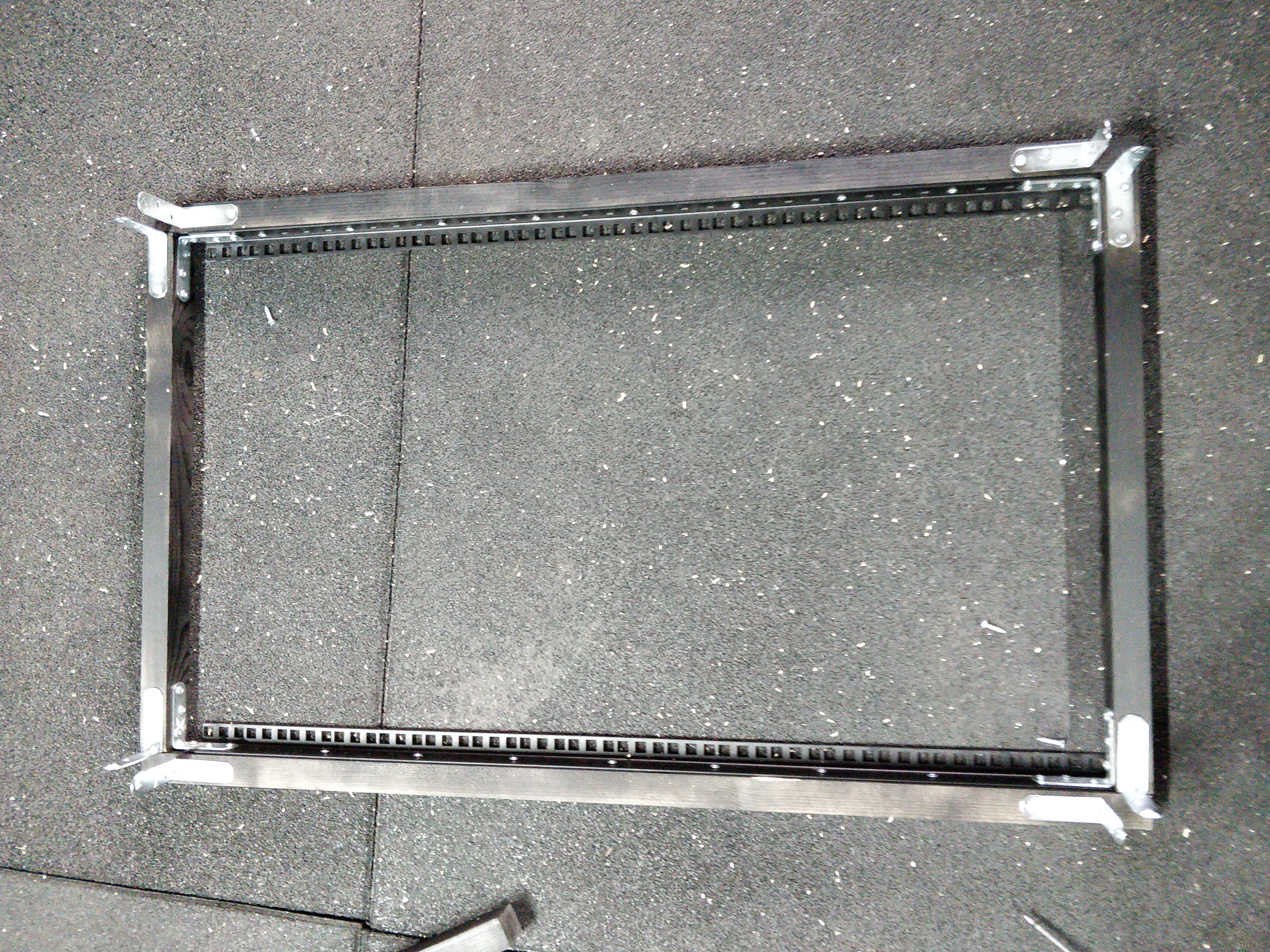 l brackets on frame